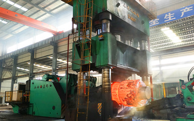 5000t液壓機